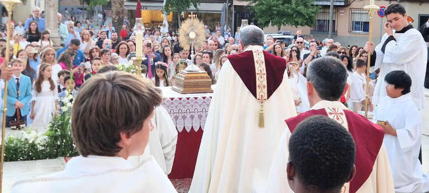 Corpus Christi: caridad, fe y compromiso en Madrid