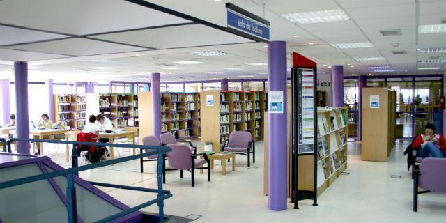 Las bibliotecas de Las Rozas ya prestan libros electrónicos