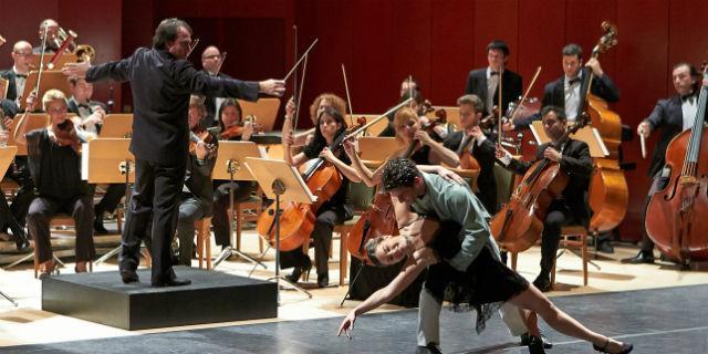 Las Rozas da la bienvenida al 2015 con música y deporte