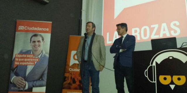 El coordinador de Ciudadanos Las Rozas defiende sus valores en una Tertulia Ciudadana