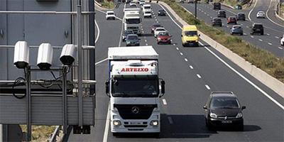 Comienza a funcionar el primer radar por tramos de la Comunidad en la AP-6