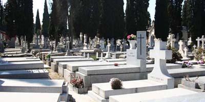 San Isidro y San Justo, dos cementerios que enclaustran grandes historias