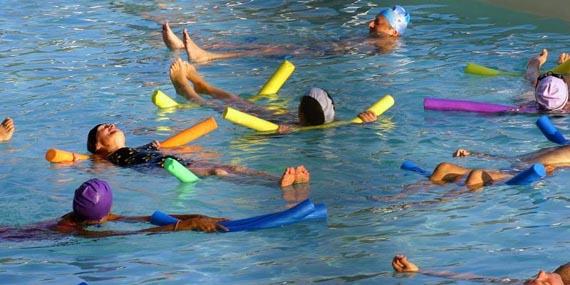 Abren las piscinas municipales de Alcorcón