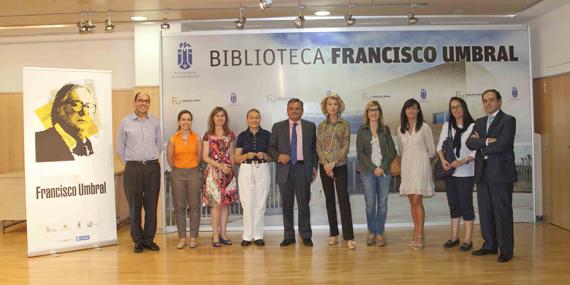 La biblioteca municipal de Majadahonda acoge al Patronato de la Fundación Francisco Umbral