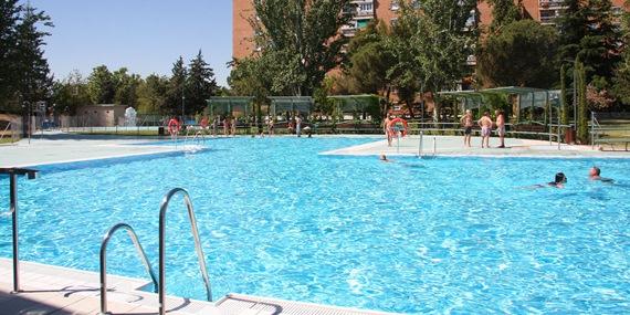 Amplían el horario de la piscina de Los Cantos en Alcorcón