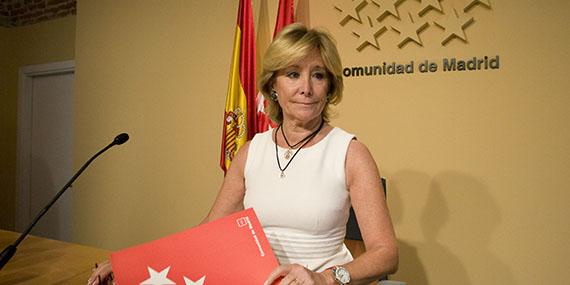 Esperanza Aguirre dimite y le sustituirá Ignacio González