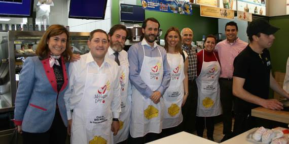 Varios concejales de Alcorcón acuden a la Jornada Solidaria de McDonald's