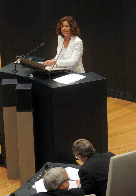 130607 botella debate ciudad 02