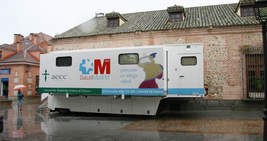 Unidad móvil para la detección del cáncer de mama en Sevilla la Nueva