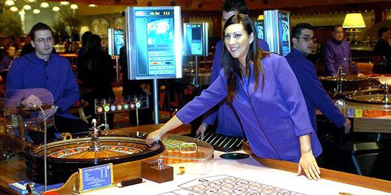 Los casinos de Madrid podrán abrir una sucursal en la capital