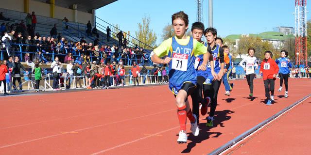 Cerca de 1.300 deportistas en la XII Reunión de Atletismo Ciudad de Alcorcón