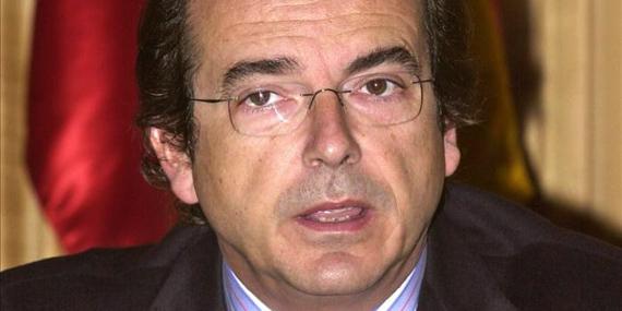 Gómez-Angulo sustituye a De Guindos como delegado de Medioambiente