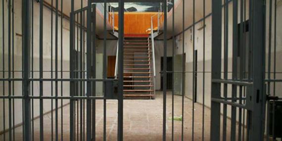 Ola de agresiones a funcionarios en la cárcel de Navalcarnero