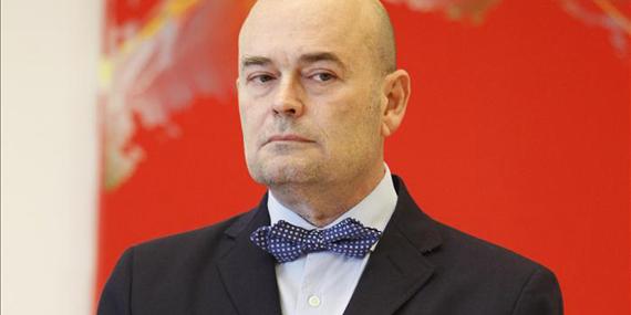 El Ayuntamiento formaliza la readmisión de los despedidos de MACSA