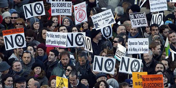 Miles de ciudadanos unidos contra los recortes y la corrupción