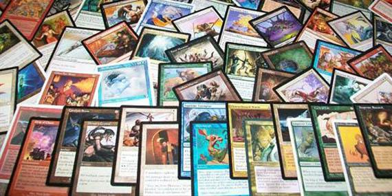 Moralzarzal acoge el I Torneo de cartas Magic