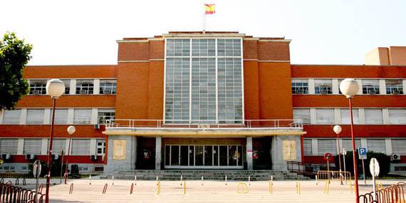 El Campus de Moncloa de la UCM rinde homenaje con una calle al profesor Juan Iglesias