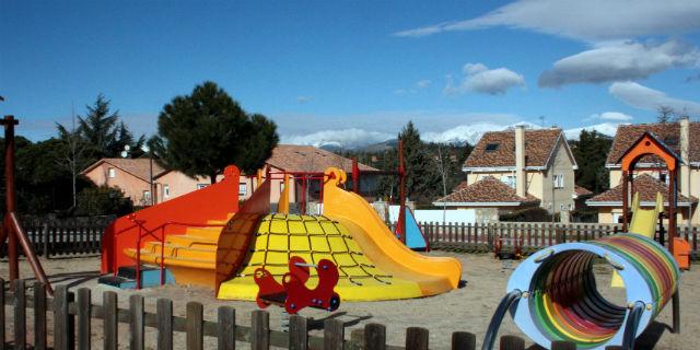 Nuevo parque infantil en La Navata de Galapagar