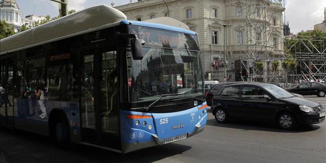 Cortes de tráfico y aumento de autobuses por el Carnaval de Madrid