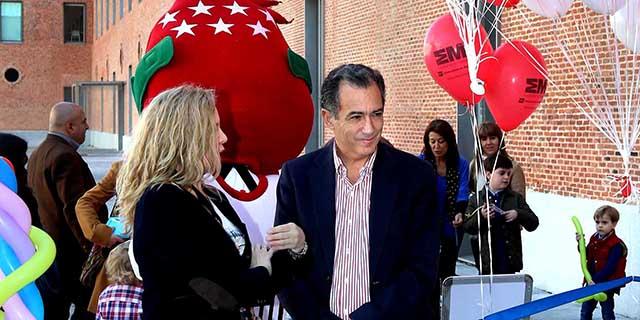 Ossorio insta a Rajoy a bajar los impuestos