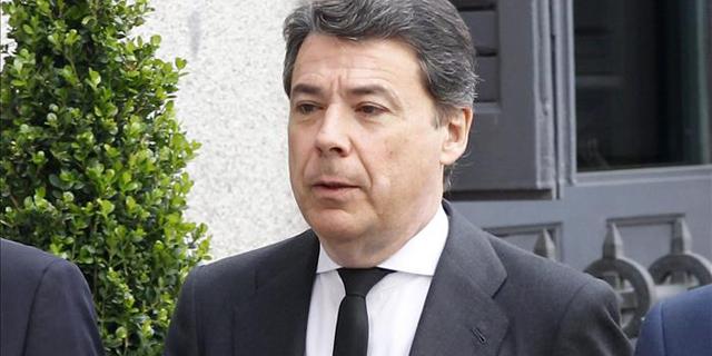 González destaca la figura de Suárez como hombre de Estado