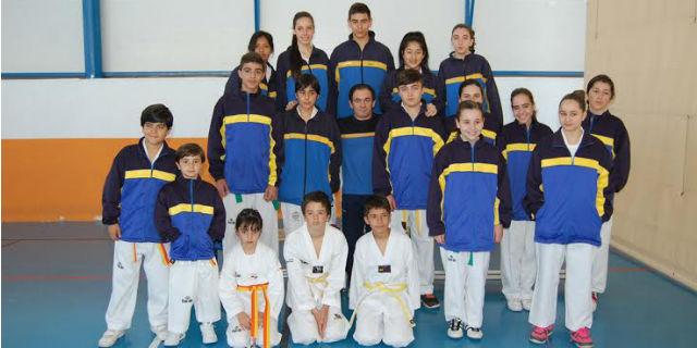 La Escuela de Taekwondo de Colmenar Viejo consigue 10 medallas en el campeonato de Castilla-La Mancha