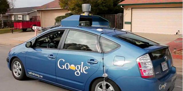 El coche sin conductor de Google, cada vez más cerca