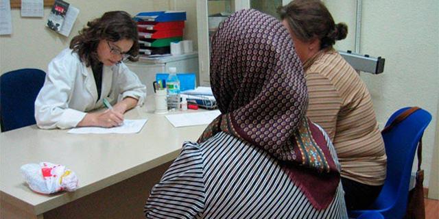 Sanidad y sindicatos acuerdan implantar los 'turnos deslizantes' en la Atención Primaria