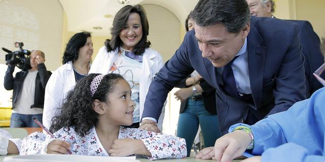 Más becas de comedor a partir del curso 2014-2015