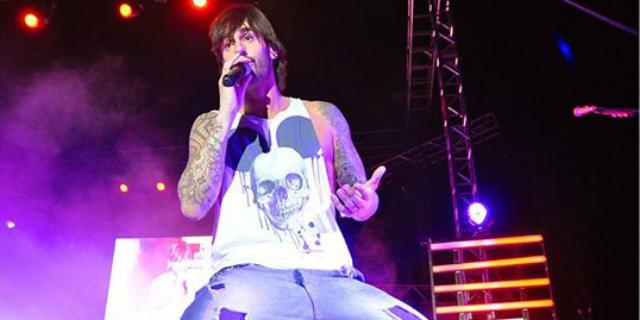 Melendi vuelve "Tocado y Hundido"