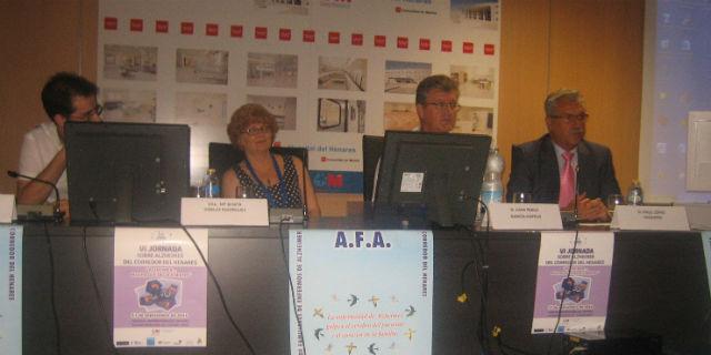 El alcalde de Coslada inaugura las VI jornadas sobre el Alzheimer en el Hospital de Henares