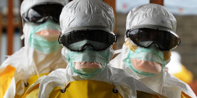 Contagiada por ébola una de las enfermeras que atendió a los misioneros en el Carlos III