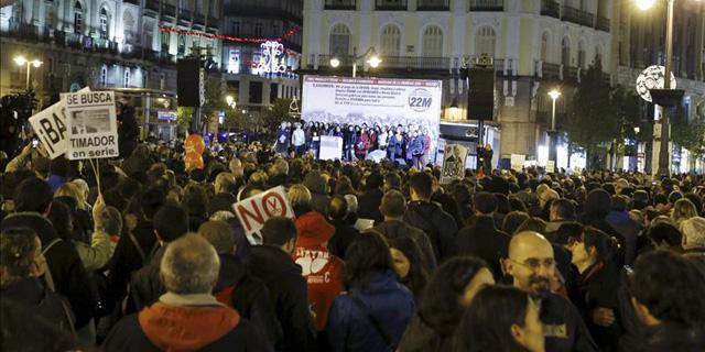 Miles de indignados reclaman "dignidad" en Madrid