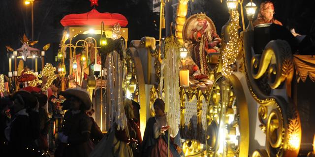 Los Reyes Magos "Sol, Fa y Do" llenan Madrid de regalos 