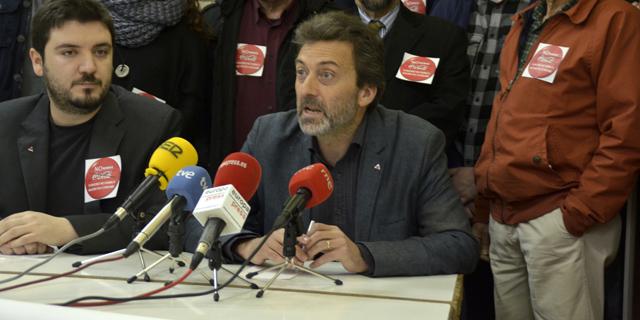 IU Madrid amenaza a Valiente con no ser candidato