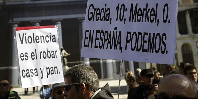 Las mareas se manifiestan en Madrid contra la Troika