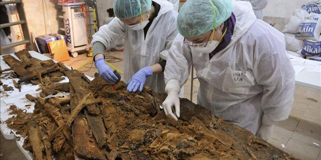 Los investigadores creen haber hallado los restos de Miguel de Cervantes y de su esposa