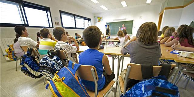 Oposiciones: 9.000 profesores y 23.000 maestros optan a 660 plazas de docentes