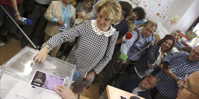 Los candidatos madrileños ejercen su derecho al voto