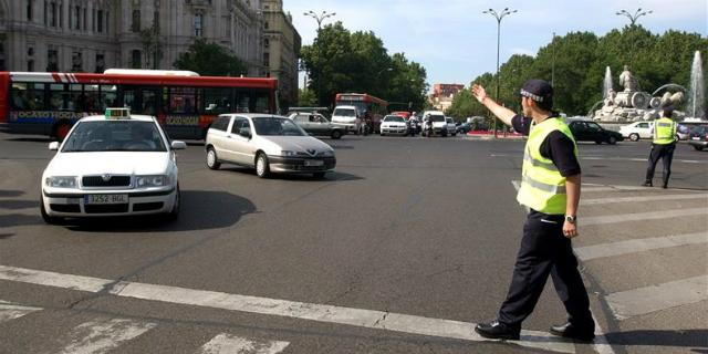 Los Agentes de Movilidad irán a la huelga si el Ayuntamiento ignora su exposición al estrés térmico