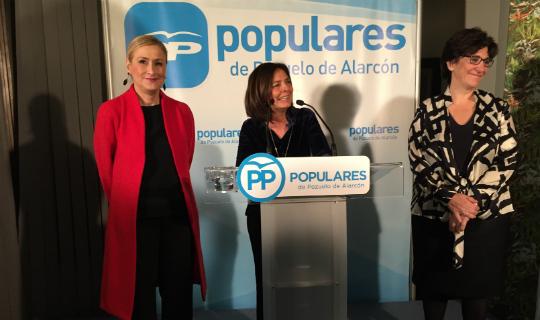 Cifuentes "es un auténtico ejemplo" para la alcaldesa de Pozuelo