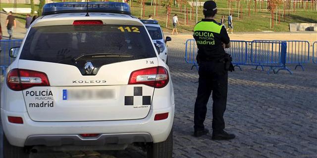 Los nuevos coches de Policía de Carmena: sin mamparas de seguridad, emisoras, ni GPS