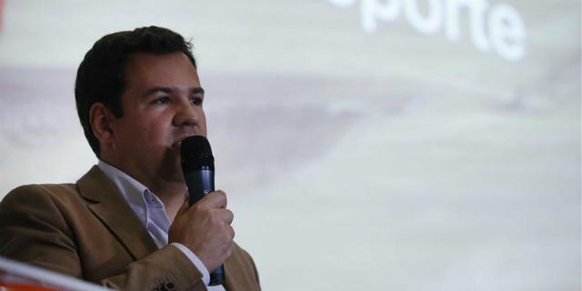 Las Rozas entrega becas a 50 "embajadores" de la Ciudad europea del deporte