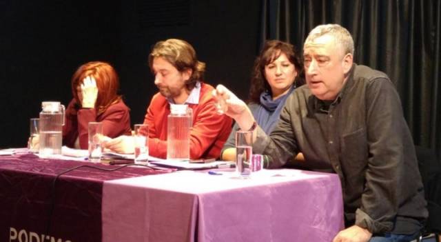 El concejal de Puente de Vallecas es acusado de adjudicar contratos irregulares