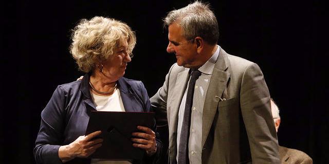 María Antonia Velasco recoge el Premio de Poesía Blas de Otero de Majadahonda