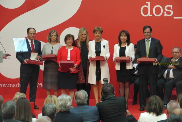 170502 cifuentes premiado 2demayo2