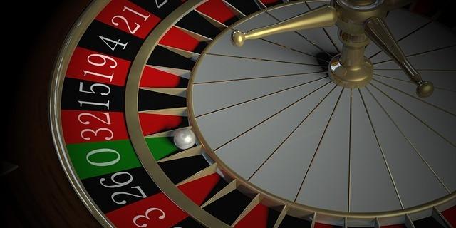 Cuatro formas de ganar un poco de dinero extra desde tu móvil