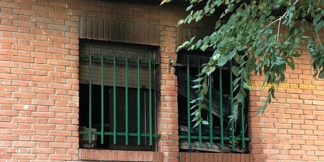 Los vecinos afectados por el incendio de Pozuelo regresan a sus casas