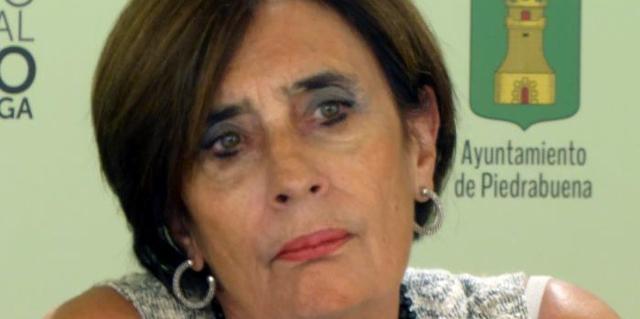 La poeta madrileña Ana Montojo recibe el XX Premio de Poesía 'Nicolás del Hierro'