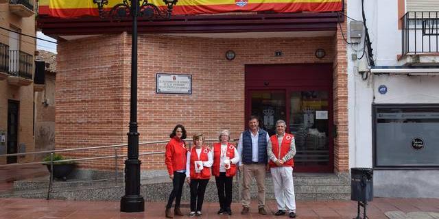 Humanes colabora en el Día de la Banderita de Cruz Roja Española